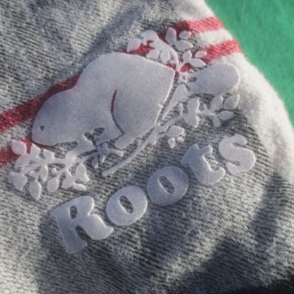 Roots Canada Cotton Flannel Pajama Lounge Shorts - Large Women's. - Picture 2 of 9